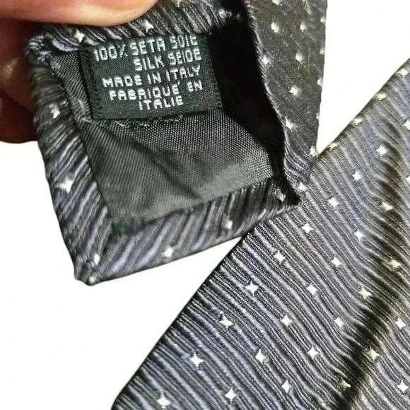 Armani Collezioni Men's Tie Gray Made in Italy 100% Silk  #013 - Picture 7 of 7